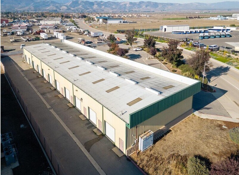 More Photos Of 180 E San Antonio Dr, King City Manufacturing For Lease
