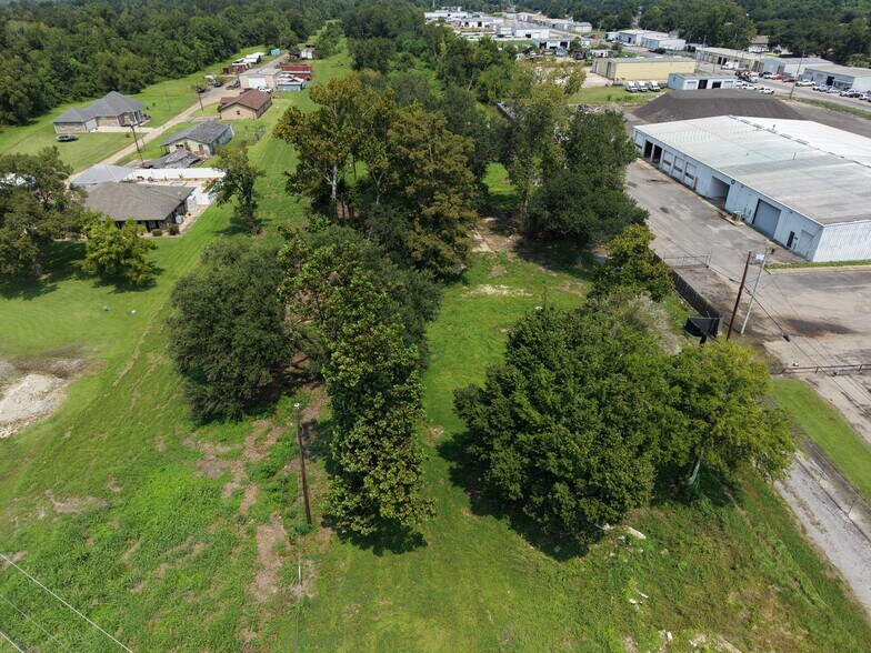 More Photos Of 945 Lyons Dr, La Place Land For Sale