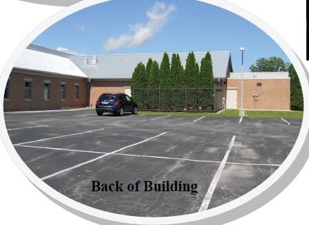 More Photos Of 2141 Lime Kiln Rd, Green Bay Office For Sale