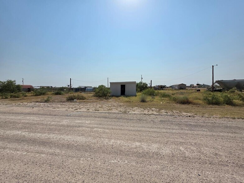 More Photos Of 3703 S Janice St, Monahans Land For Sale