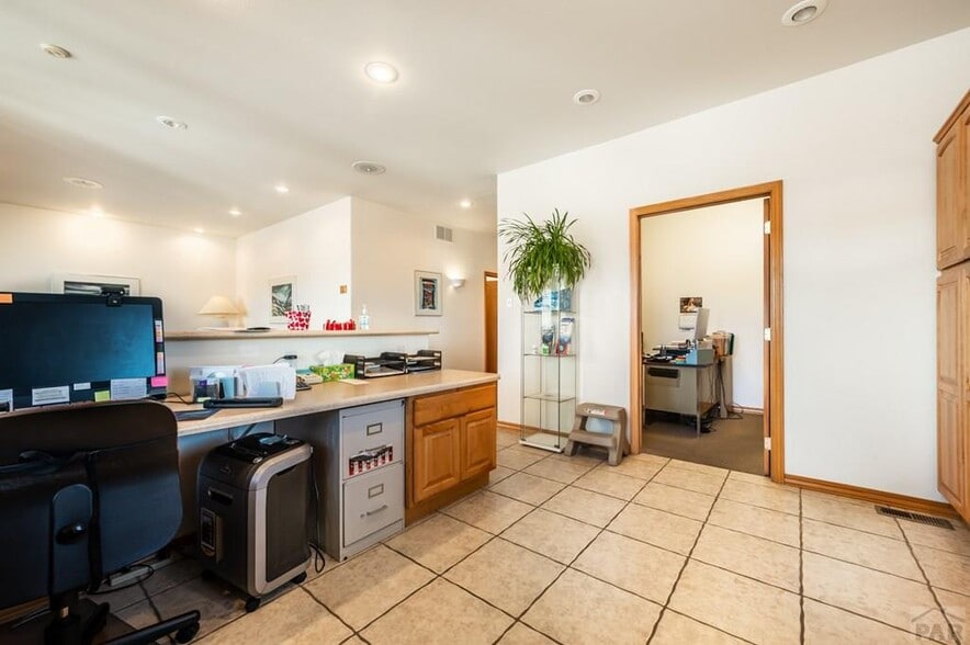 More Photos Of 2027 Columbia Dr, Pueblo Medical For Sale