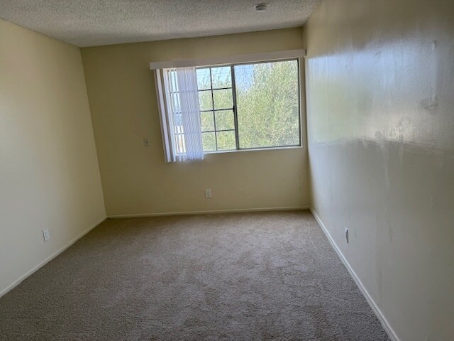 More Photos Of 6242-6248 Vineland Ave, North Hollywood Apartments For Sale
