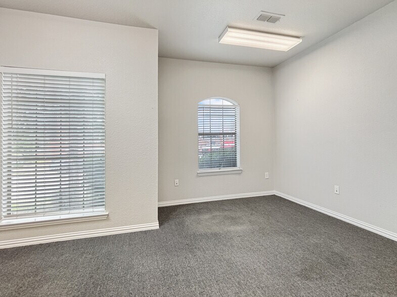 More Photos Of 2438 Lillian Miller Pky, Denton Office For Sale