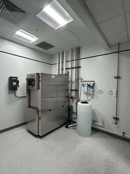 More Photos Of 13631 Progress Blvd, Alachua Medical For Lease