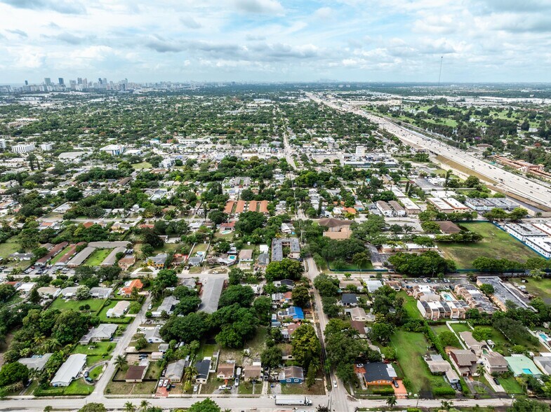 More Photos Of 2743 Pierce St, Hollywood Land For Sale