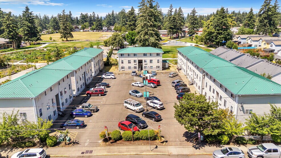 More Photos Of 1901-1943 SE 122nd Ave, Portland Apartments For Sale