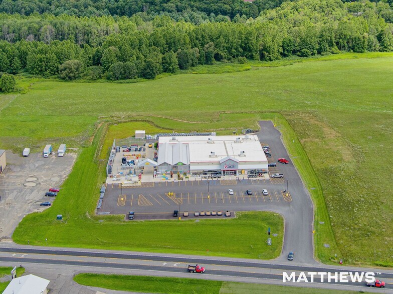 More Photos Of 8293 Old Turnpike Rd, Mifflinburg General Retail For Sale