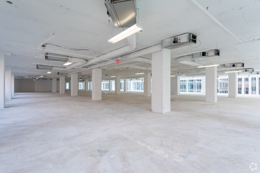 More Photos Of 2101 L St NW, Washington Office For Sale