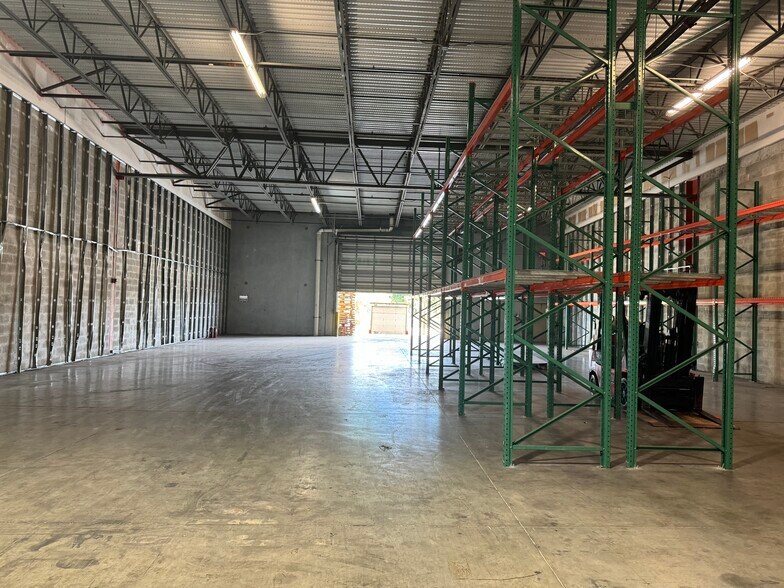 More Photos Of 6300-6332 NW 97th Ave, Miami Warehouse For Sale