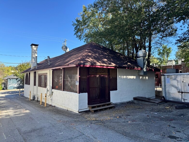 More Photos Of 1043 Greenwood Ave, Atlanta Restaurant For Lease