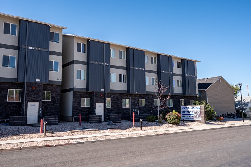 More Photos Of 119 N 800 W, Cedar City Apartments For Sale