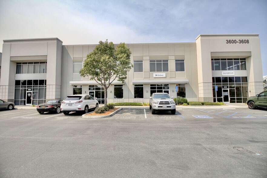 Primary Photo Of 3600-3608 Ocean Ranch Blvd, Oceanside Warehouse For Sale