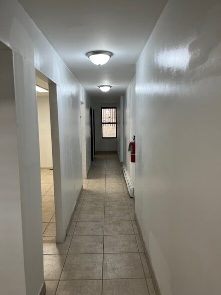 More Photos Of 167 Rivington St, New York Apartments For Lease