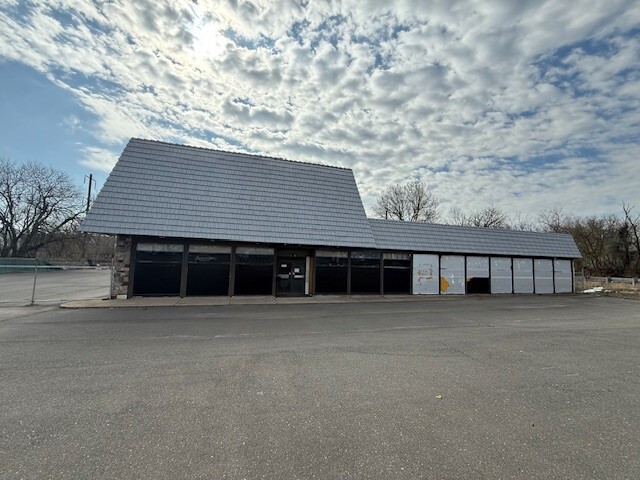 Primary Photo Of 8100 US 13, Levittown Flex For Lease