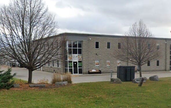 More Photos Of 389 Clyde Rd, Cambridge Warehouse For Lease