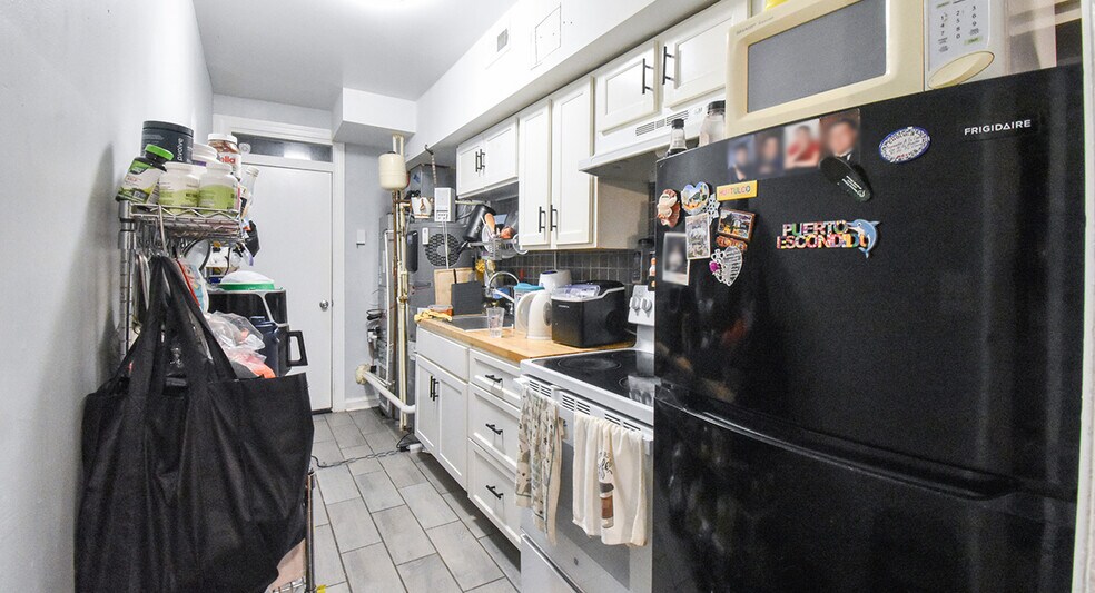 More Photos Of 636 Girard St NE, Washington Apartments For Sale