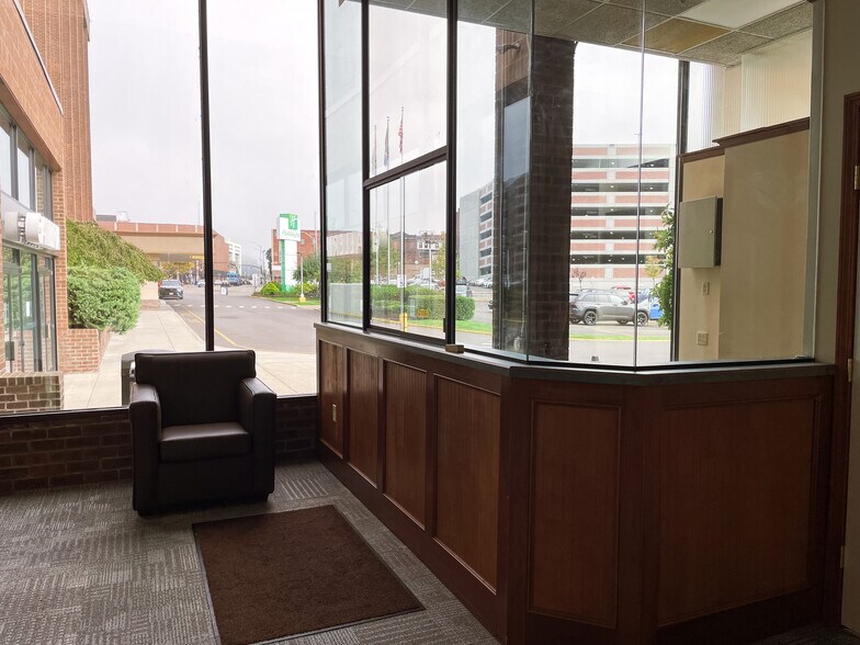 More Photos Of 2-8 Hawley St, Binghamton Hotel For Lease