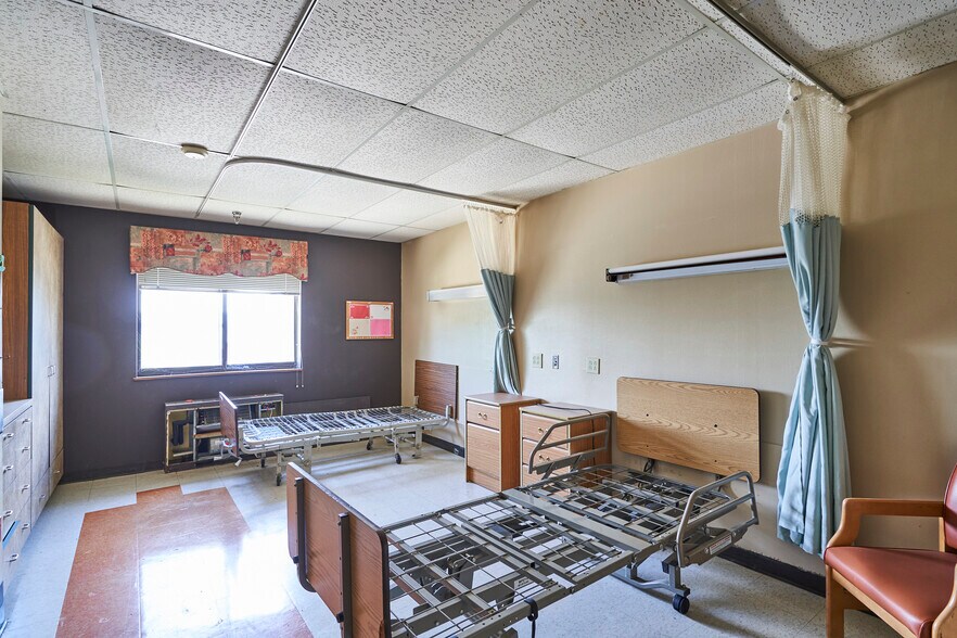 More Photos Of 16231 Broadway Ave, Maple Heights Assisted Living For Sale