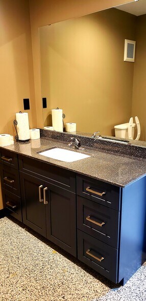 More Photos Of 273 Penny Ln NE, Rochester Specialty For Sale