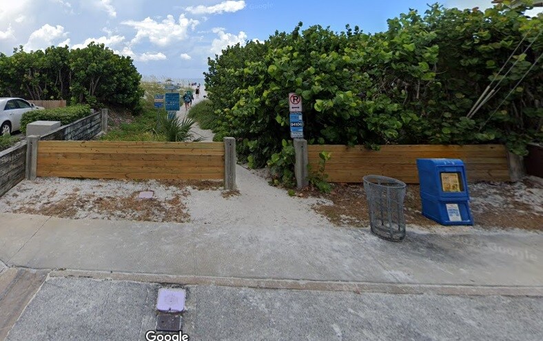 More Photos Of 644 Mandalay Ave, Clearwater Beach Specialty For Sale