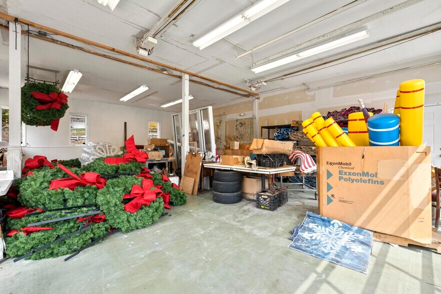More Photos Of 1531 Route 163, Oakdale Auto Repair For Sale