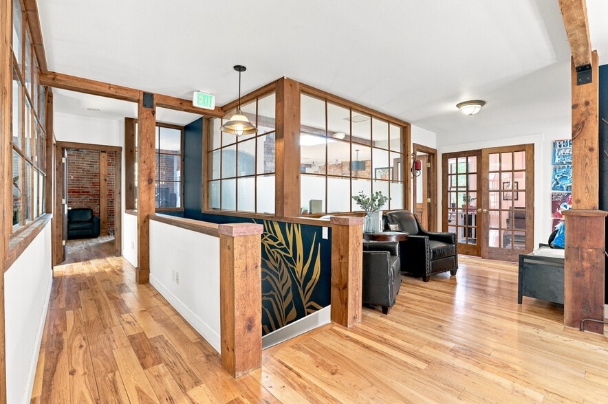More Photos Of 300-306 Elati St, Denver Office For Sale