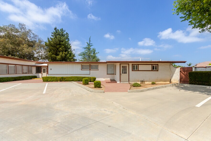 More Photos Of 635 Veile Ave, Beaumont Office For Lease