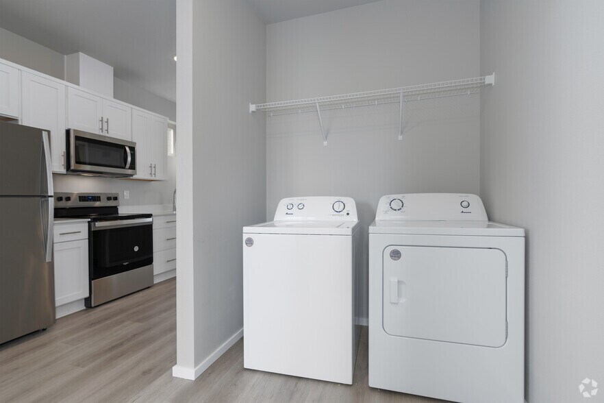 More Photos Of 421 NE 80th Ave, Hillsboro Apartments For Sale