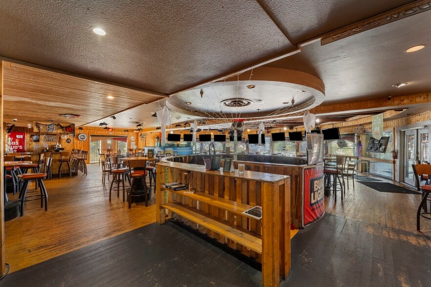 More Photos Of 1850 Dominion Way, Colorado Springs General Retail For Sale