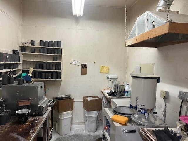 More Photos Of 110 Spring Hill Dr, Grass Valley Manufacturing For Lease