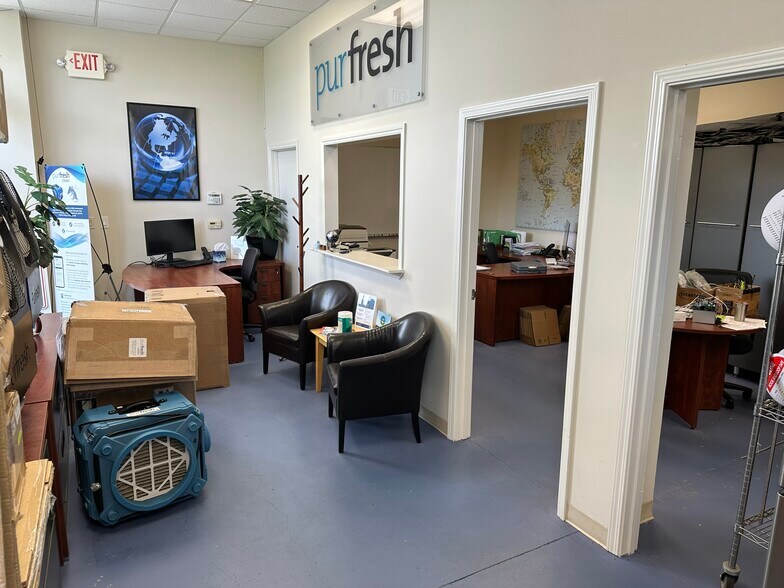 More Photos Of 26001-26025 Eden Landing Rd, Hayward Freestanding For Lease