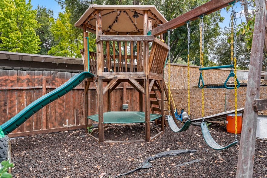 More Photos Of 1966 Almaden Rd, San Jose Land For Sale