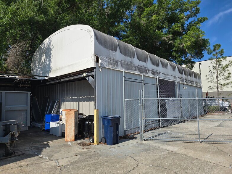 More Photos Of 1015 E Dr Martin Luther King Jr Blvd, Tampa Flex For Sale