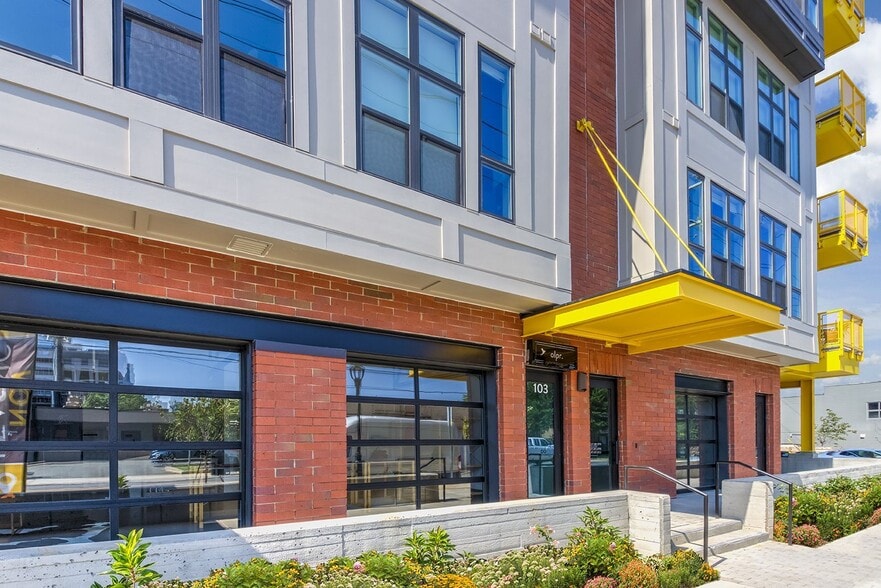 More Photos Of 1425 Winnifred St, Charlotte Apartments For Lease