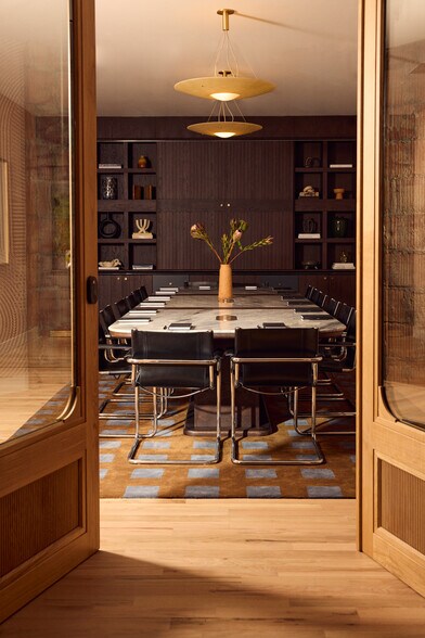 More Photos Of 387 Park Ave S, New York Coworking Space