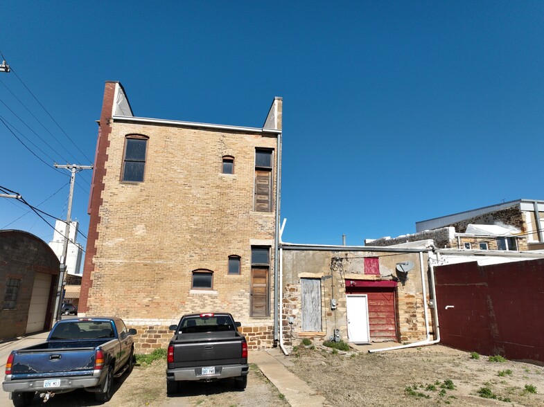 More Photos Of , Ellsworth General Retail For Sale