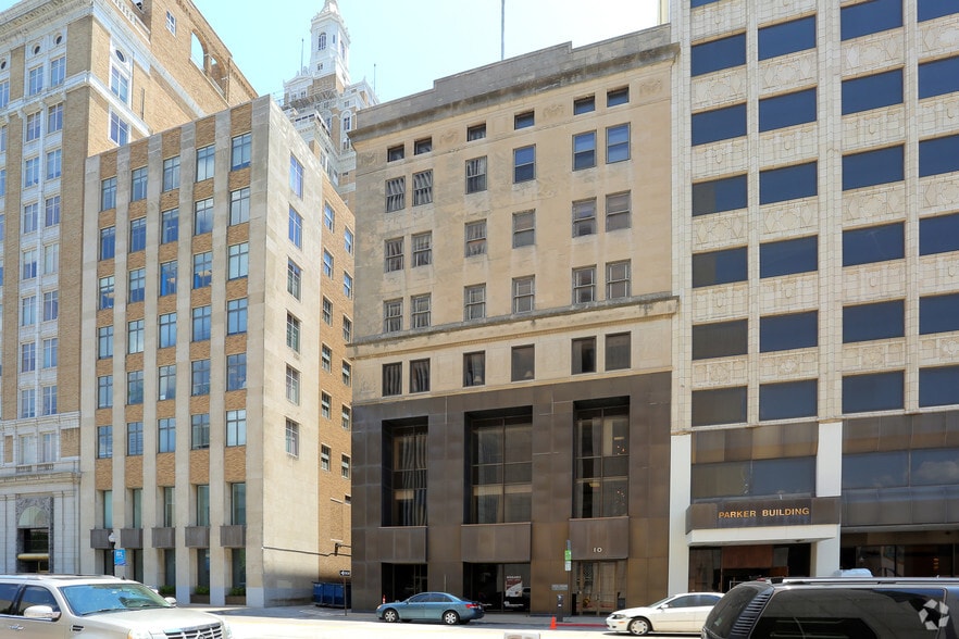 Primary Photo Of 10 E 3rd St, Tulsa Office For Sale