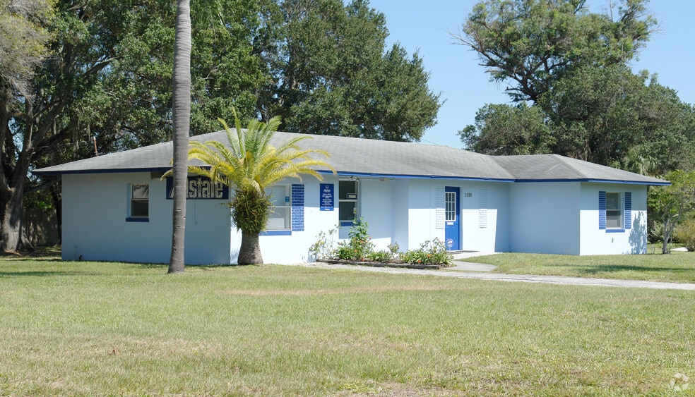 More Photos Of 3209 30th Ave S, Saint Petersburg Office For Lease