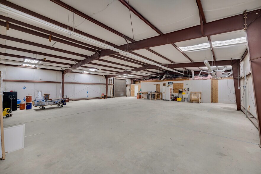 More Photos Of 1000 Winterville Rd, Athens Industrial For Sale