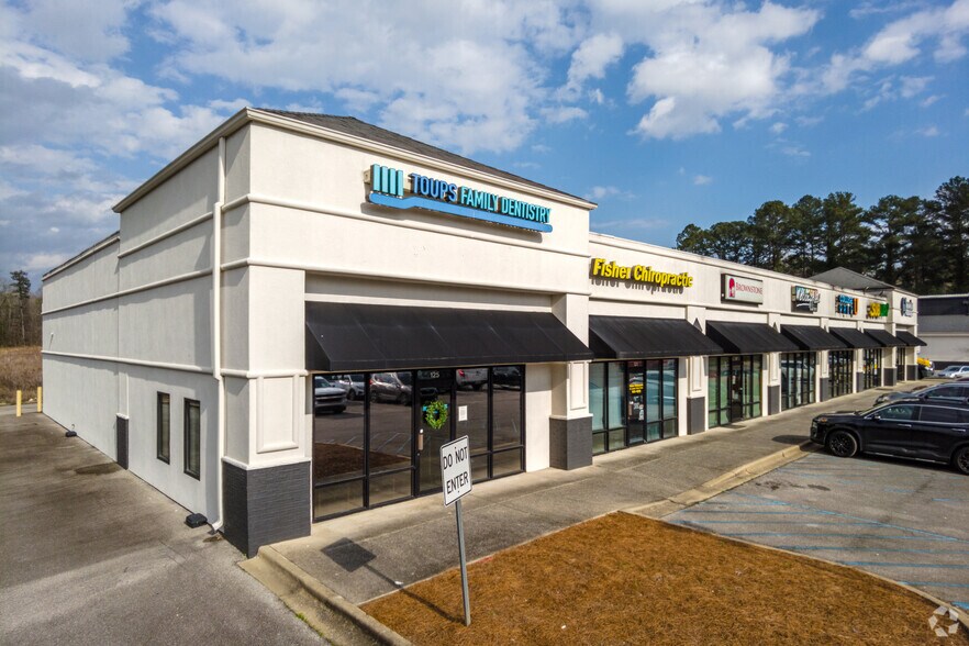 Primary Photo Of 4643 Camp Coleman Rd, Trussville Storefront For Lease
