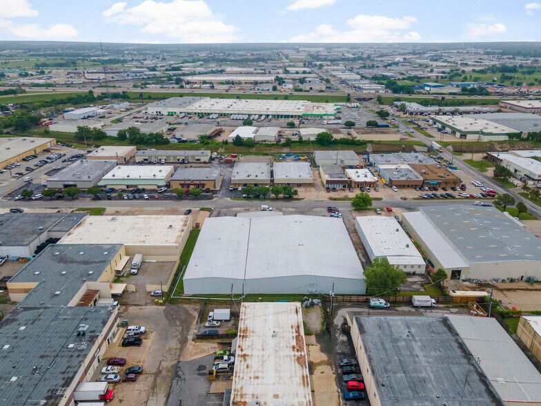 More Photos Of 5440 S 101st East Ave, Tulsa Warehouse For Sale