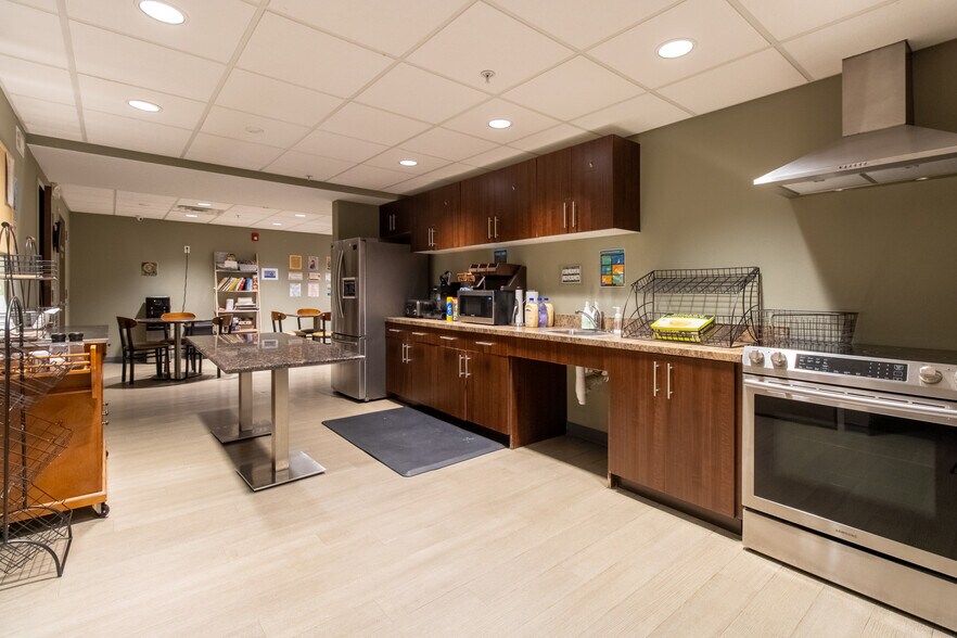 More Photos Of 1288 Veterans Hwy, Levittown Rehabilitation Center For Sale
