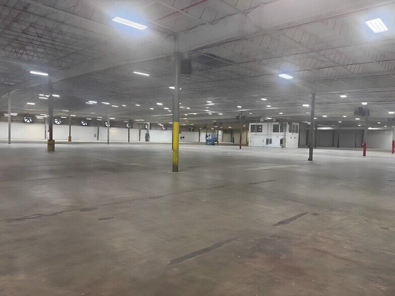 More Photos Of 610 Pop Gunn Dr, San Antonio Distribution For Lease