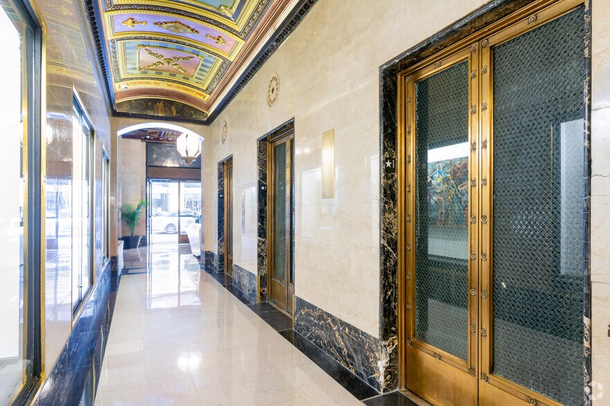 More Photos Of 521-527 W 7th St, Los Angeles Coworking Space