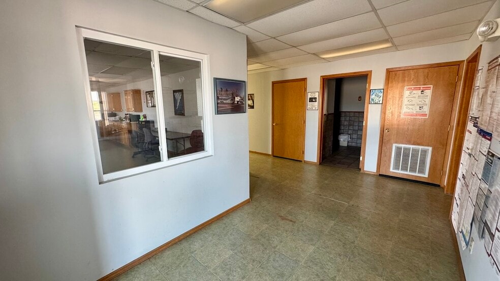 More Photos Of 230 Boyle Rd, Kiowa Service For Sale