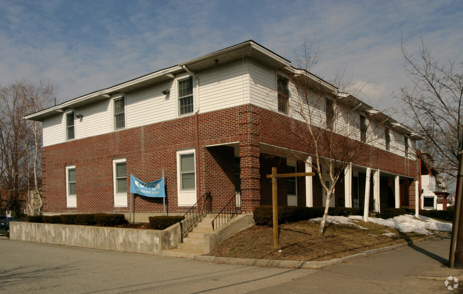 Primary Photo Of 350 Main St, Haverhill Medical For Lease