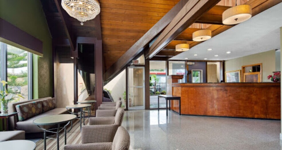 More Photos Of 2014 W Colonial Dr, Orlando Hotel For Sale