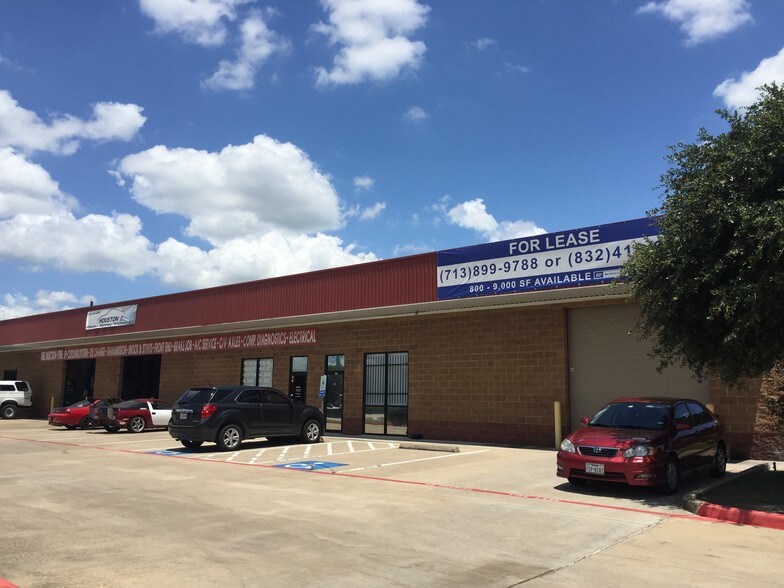 More Photos Of 10541 FM 1960 Rd W, Houston Warehouse For Sale