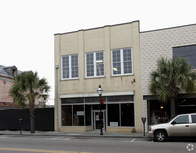 482484 King St, Charleston, SC 29403 Retail For Lease
