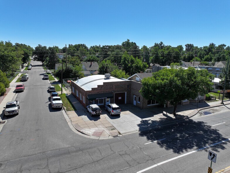 Primary Photo Of 3000 S Broadway, Englewood Auto Repair For Sale